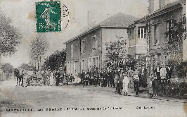 Clic gauche pour agrandir, clic droit pour rduire